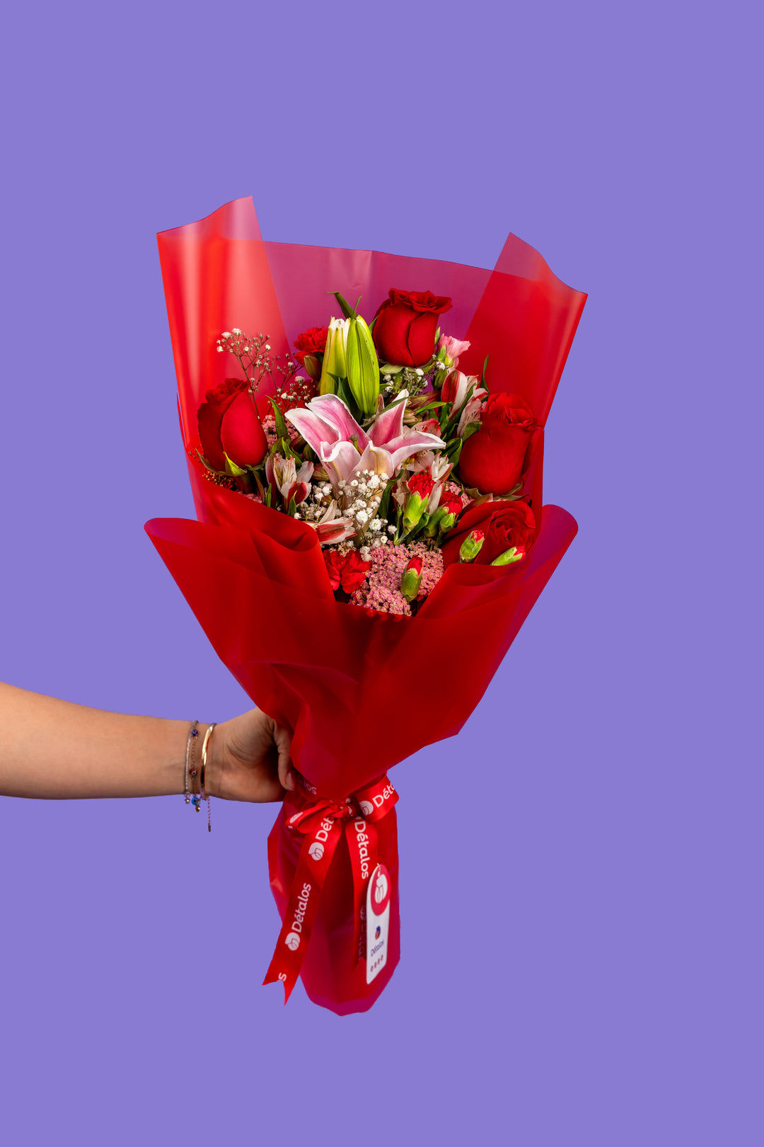Ramo de Lirios Rosados con Rosas Rojas