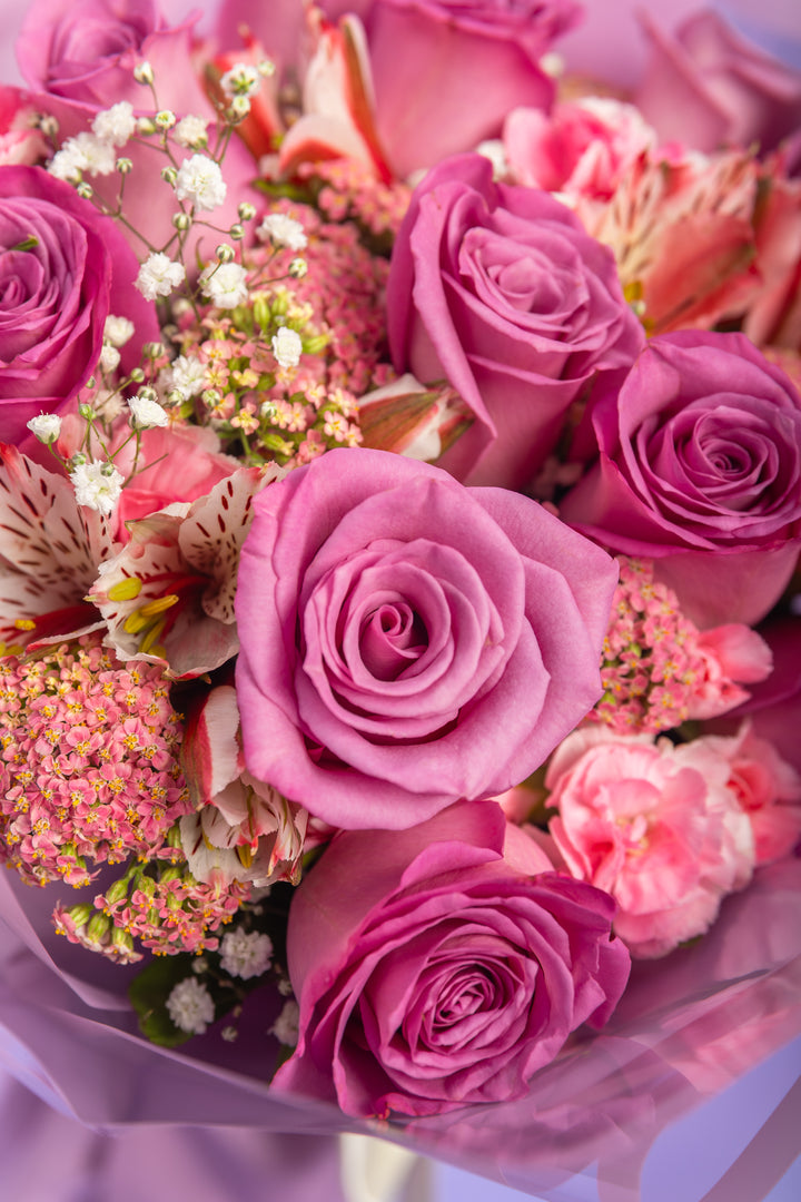 Ramo de 12 rosas lila